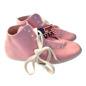 New Woman's Girls Butterfles Brand  Pink Canvas High Top Sneakers NWT US Size 8.